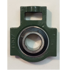 Корпус с подшипником UCT-207