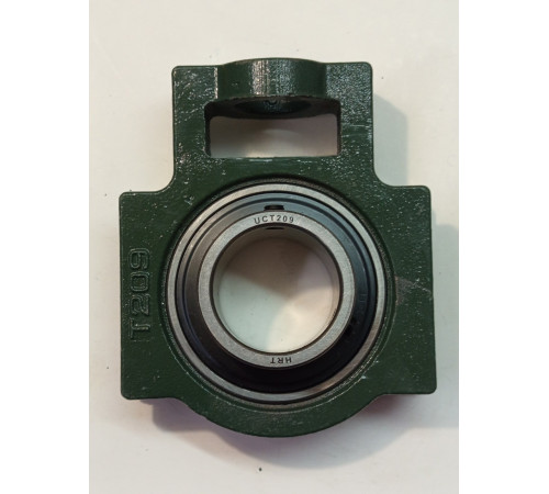 Корпус с подшипником UCT-209